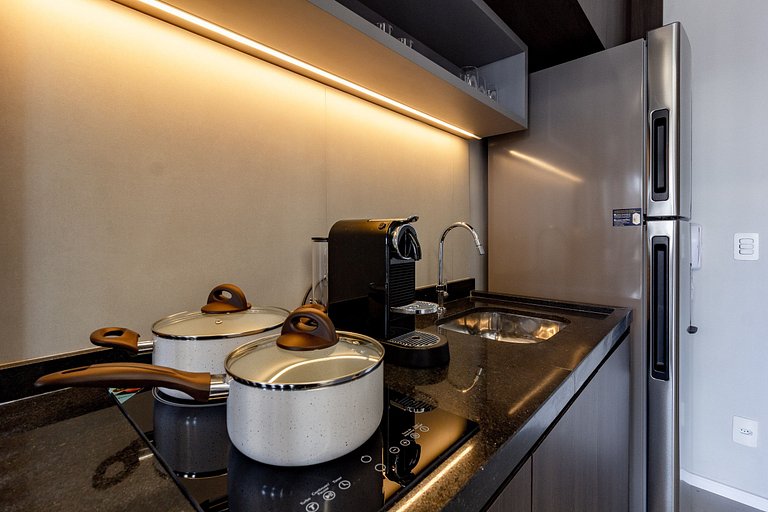 Apto completo com vista incrível próximo ao metrô