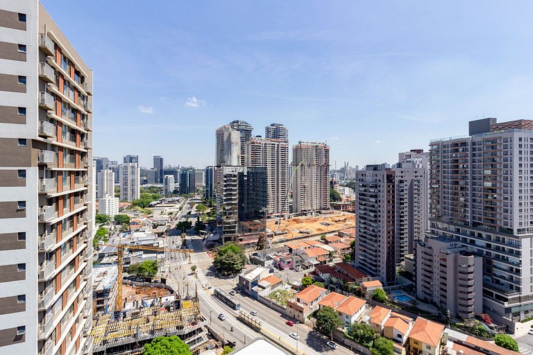 Apto completo com vista incrível próximo ao metrô