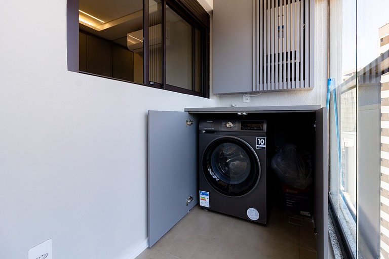 Apto completo com vista incrível próximo ao metrô