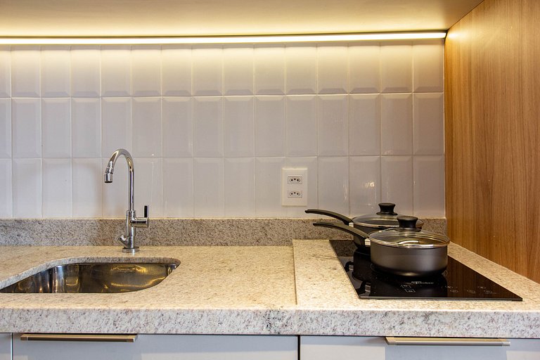 Luxo e conforto apto completo com cama queen size