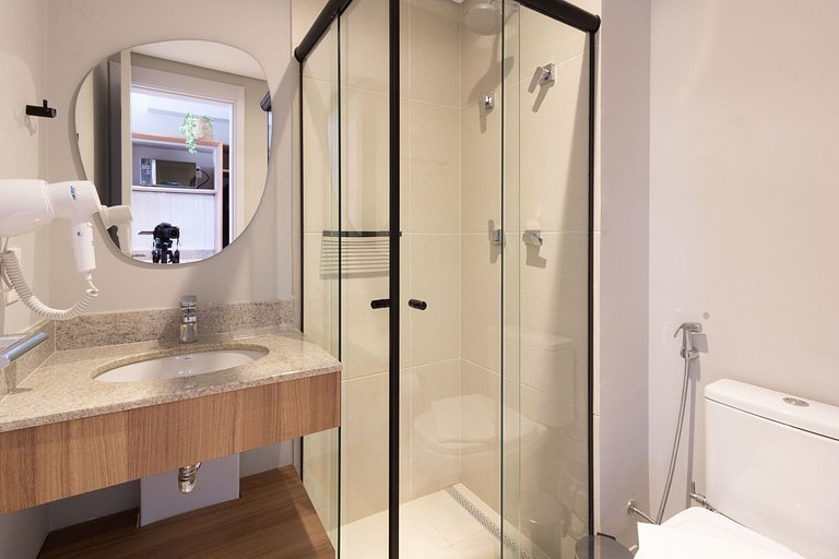 Luxo e conforto apto completo com cama queen size