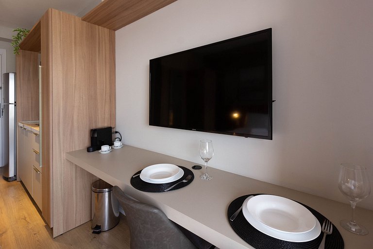 Luxo e conforto apto completo com cama queen size