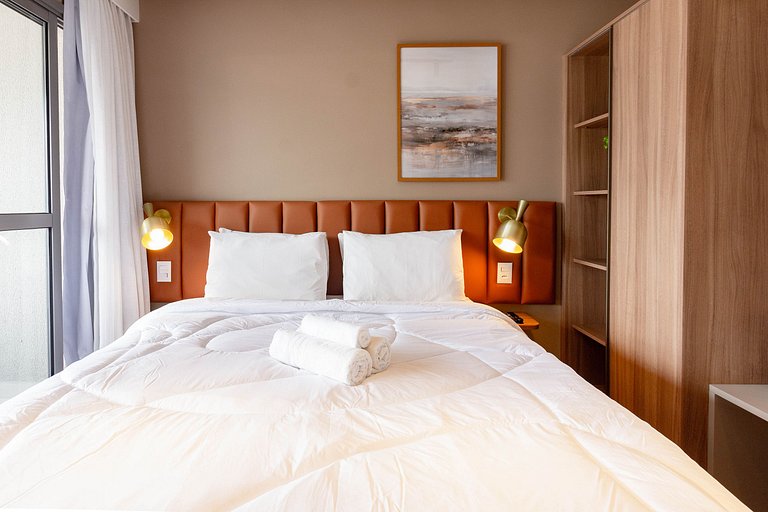 Luxo e conforto apto completo com cama queen size