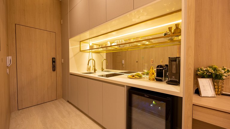 Espaço Luxo | Emiliano | 5 estrelas | Cama Queen