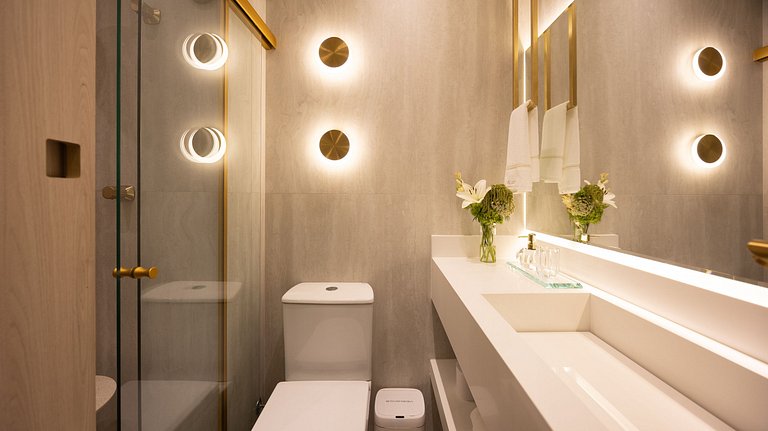 Espaço Luxo | Emiliano | 5 estrelas | Cama Queen