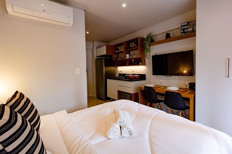 Studio moderno no Limited Pinheiros
