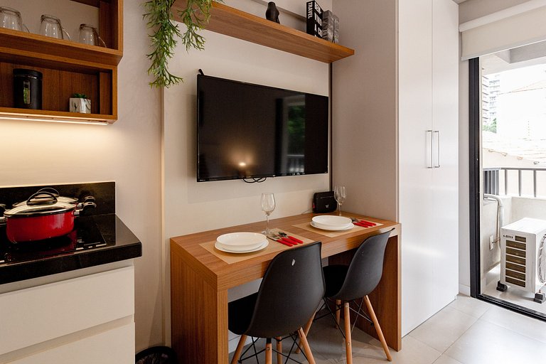 Studio moderno no Limited Pinheiros