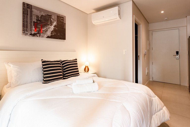Studio moderno no Limited Pinheiros