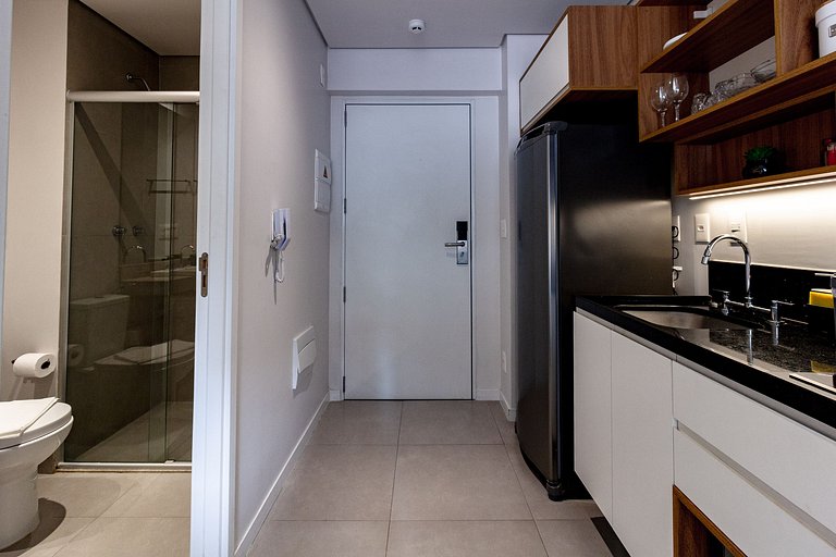 Studio moderno no Limited Pinheiros
