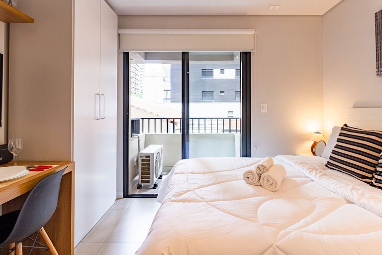 Studio moderno no Limited Pinheiros
