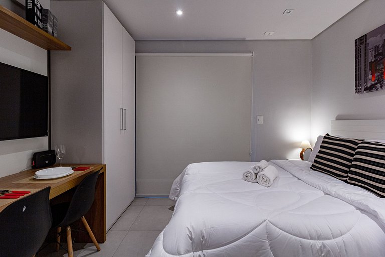 Studio moderno no Limited Pinheiros