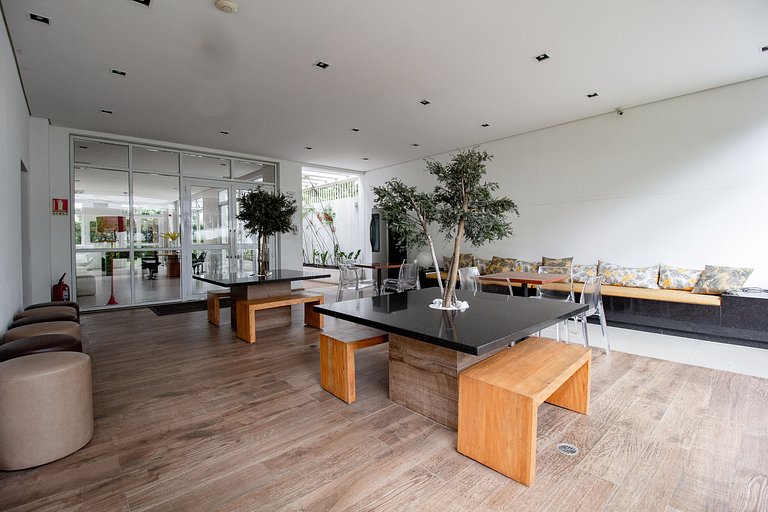 Apto Summit Pinheiros | Ótima Localização