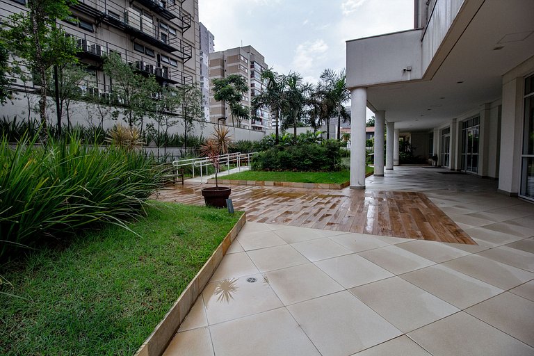 Apto Summit Pinheiros | Ótima Localização