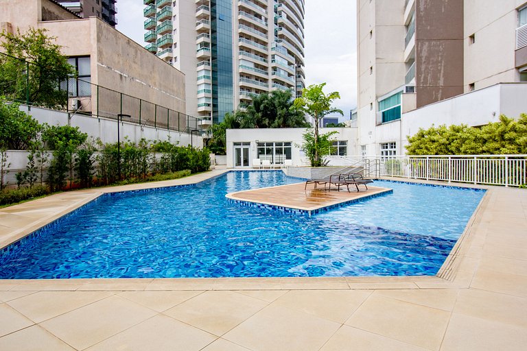 Apto Summit Pinheiros | Ótima Localização