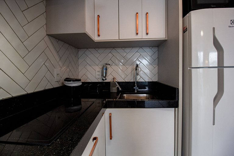 Apto Summit Pinheiros | Ótima Localização