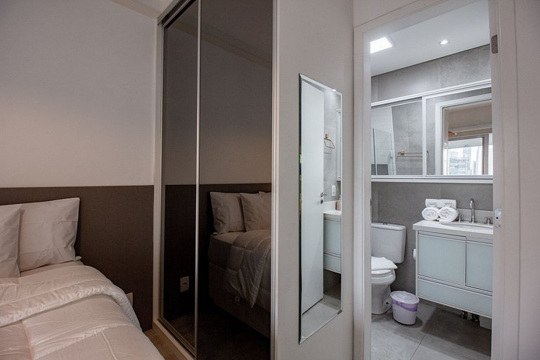 Apto Summit Pinheiros | Ótima Localização