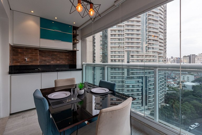 Apto Summit Pinheiros | Ótima Localização