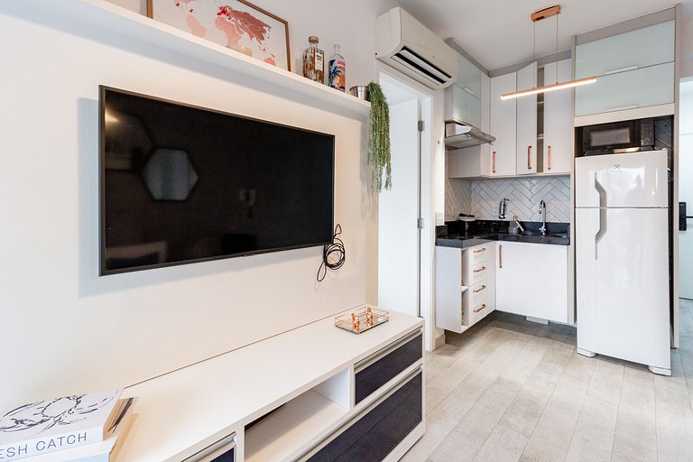 Apto Summit Pinheiros | Ótima Localização