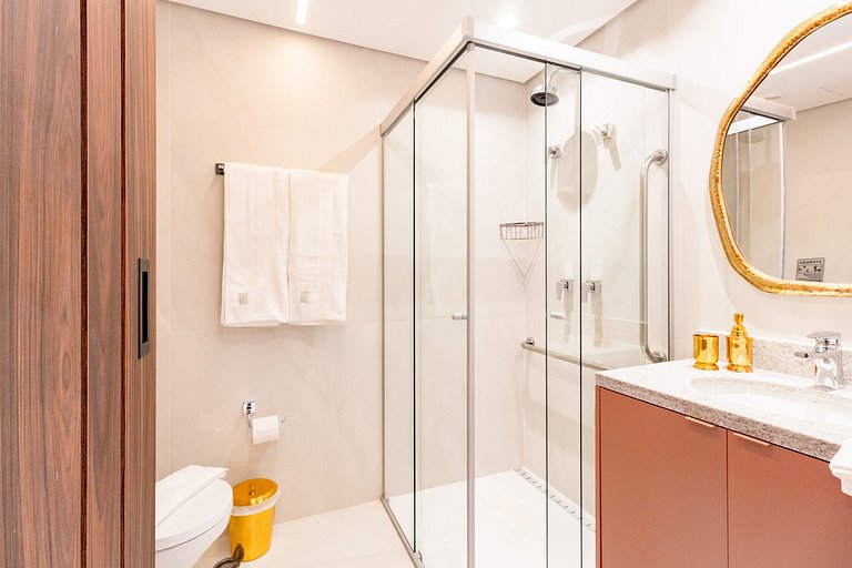 Apto 5 estrelas em Moema com lazer completo