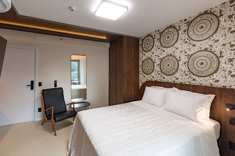 Apto sofisticado em Moema com ótima localização