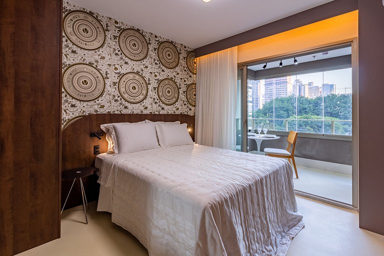 Apto sofisticado em Moema com ótima localização