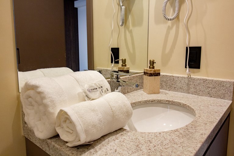 Apto sofisticado em Moema com ótima localização