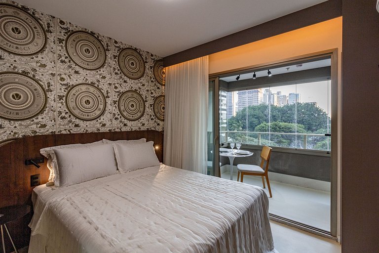 Apto sofisticado em Moema com ótima localização