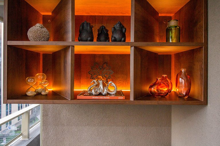 Apto sofisticado em Moema com ótima localização