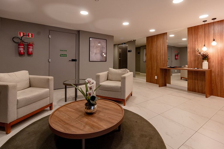Apto completo com Sacada e Vista Livre do Quarto