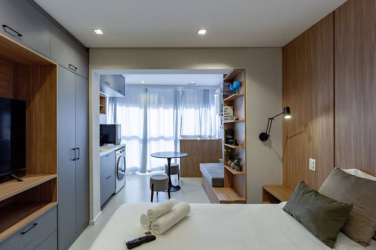 Studio Brooklin SP com  Vaga, Piscina e Academia