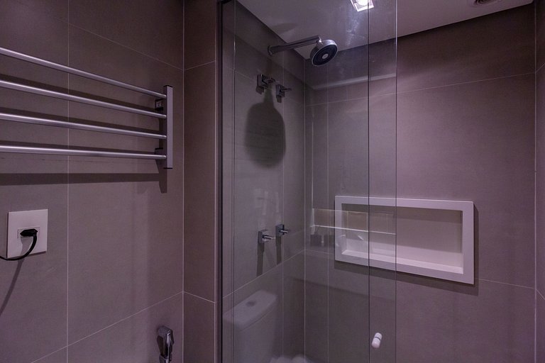 Studio Brooklin SP com  Vaga, Piscina e Academia