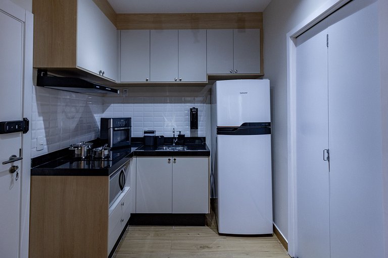 Apt completo e moderno c/ WiFi na Vila Clementino