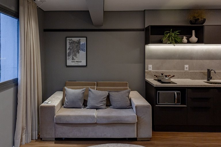 Studio Brooklin c/ Varanda, Academia e Market 24h