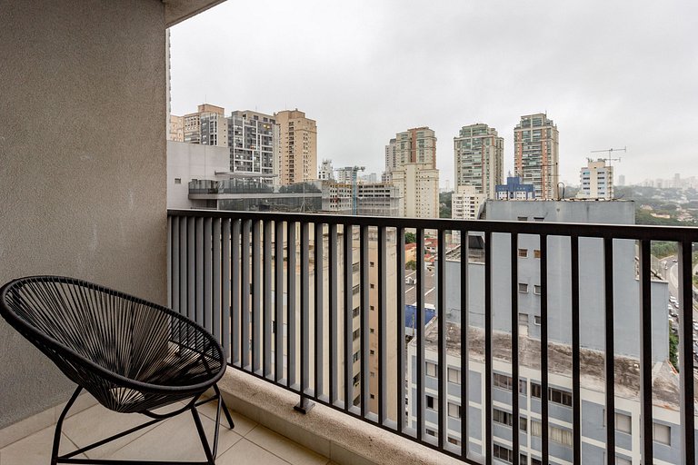 Apto Moderno com Vista da Cidade