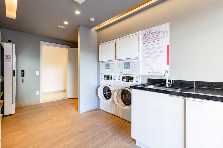 Studio Brooklin c/ Varanda, Academia e Market 24h