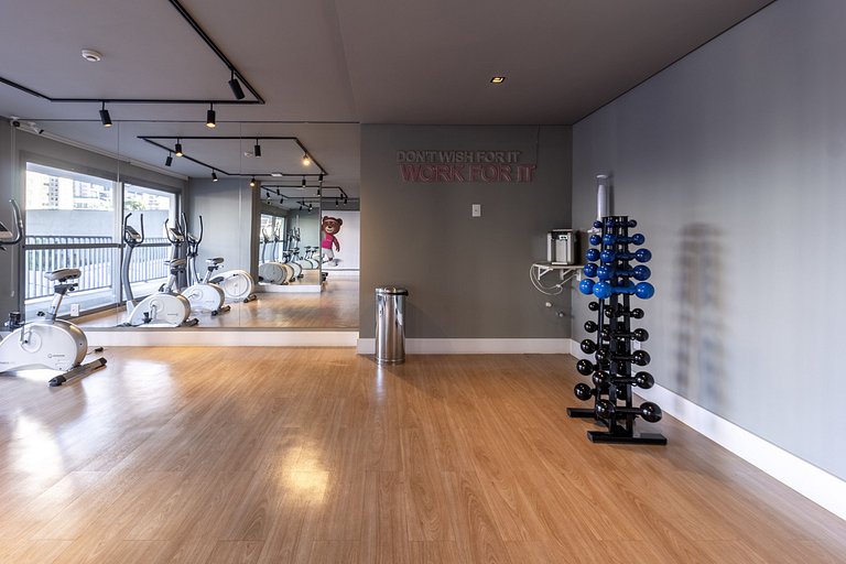 Studio Brooklin c/ Varanda, Academia e Market 24h