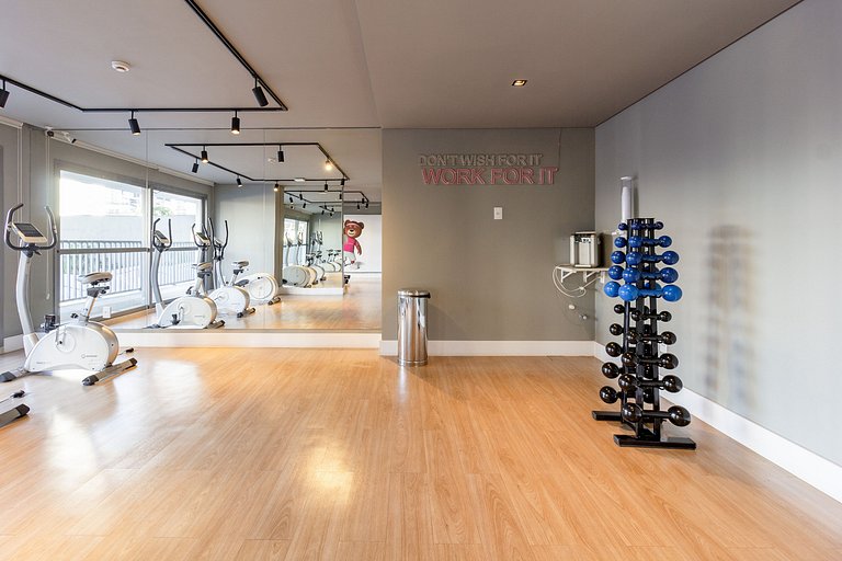 Studio Brooklin c/ Varanda, Academia e Market 24h