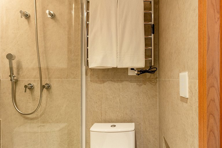 Apto c/ Conforto e Excelente Estrutura