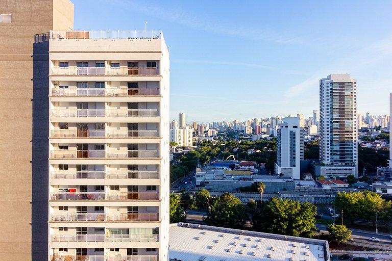 Apto Moderno e Aconchegante c/ Varanda