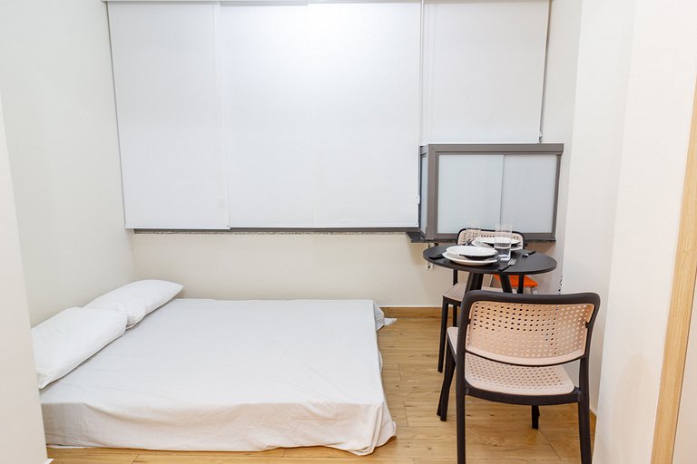Apt completo e moderno c/ WiFi na Vila Clementino