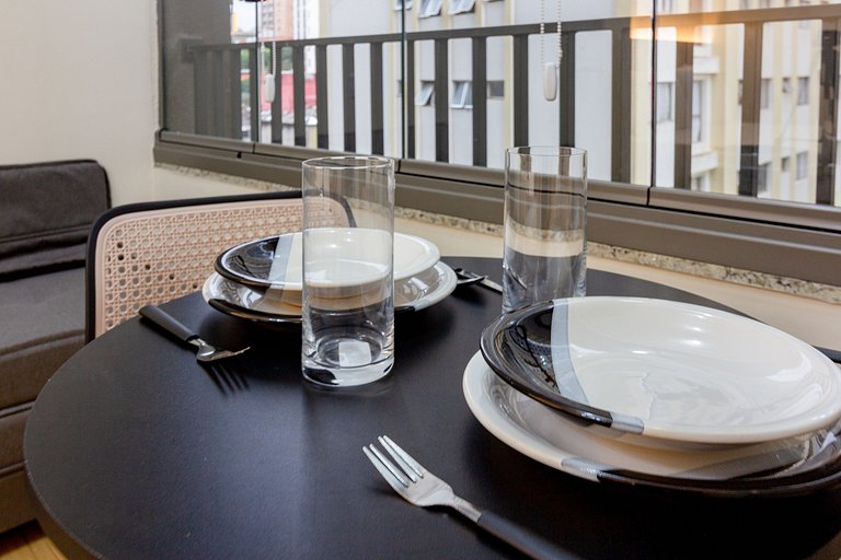 Apt completo e moderno c/ WiFi na Vila Clementino