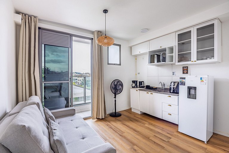 Apartamento com Varanda e Conforto no Rio Energy