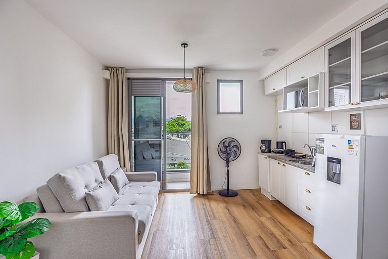 Apartamento com Varanda e Conforto no Rio Energy