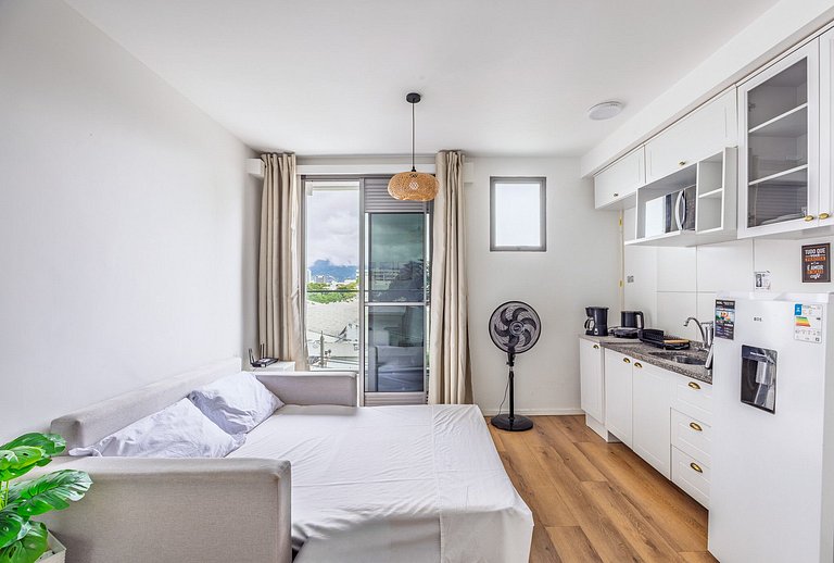 Apartamento com Varanda e Conforto no Rio Energy