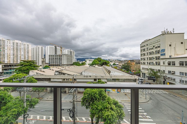 Apartamento com Varanda e Conforto no Rio Energy
