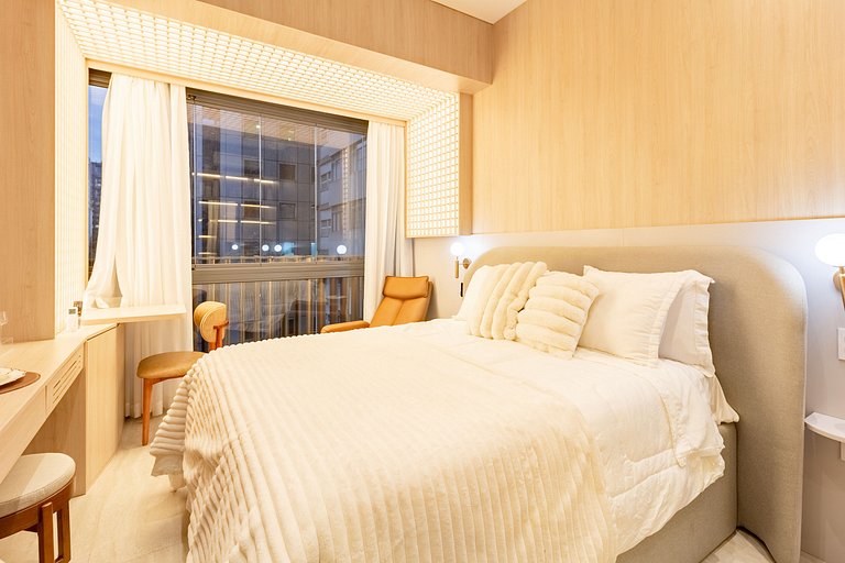 Espaço Luxo | 5 estrelas | Cama Queen