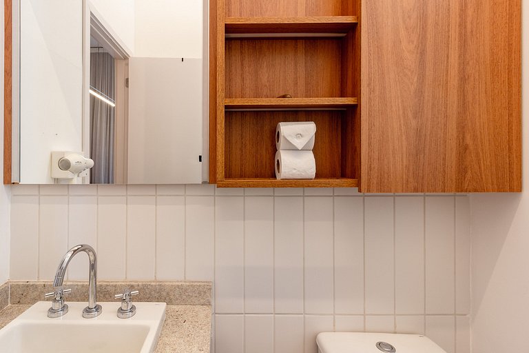 Moema: Apto completo com Vaga de Garagem
