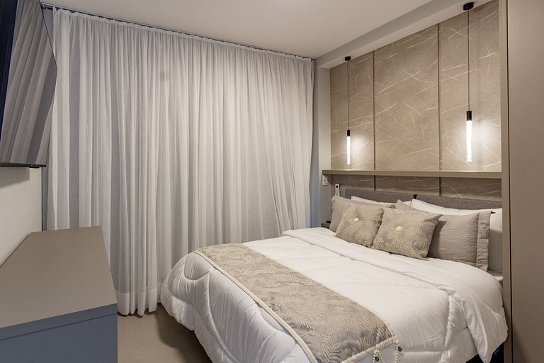 Apto moderno com garagem e sofá-cama