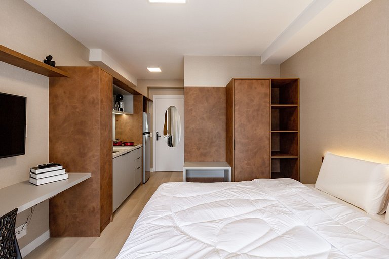 Studio Premium em Moema com Academia e Self Check-in