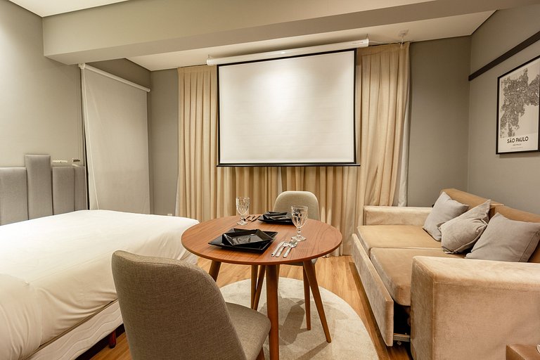 Studio Brooklin c/ Varanda, Academia e Market 24h